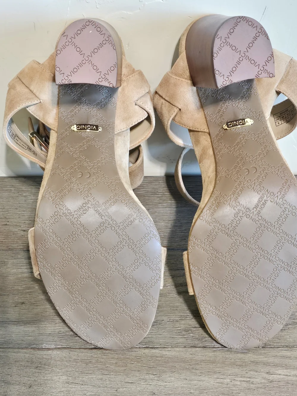 Vionic Sofia Suede Block Heel Ankle Strap Sandals Wheat Tan 9 Comfort Event Boho